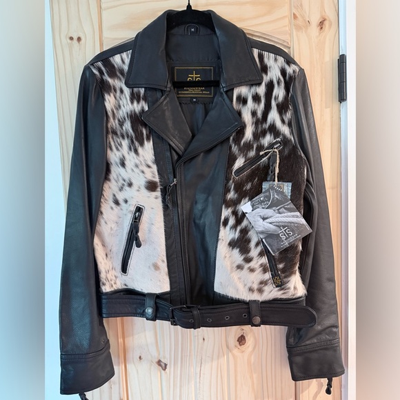 STS Ranchwear Jackets & Blazers - STS Ranchwear Black Leather Jacket with Black and White Cowhide Panels